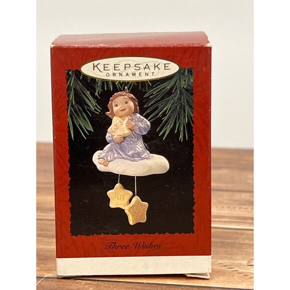 1995 HALLMARK ORNAMENT QX5979 THREE WISHES ANGEL SITTING ON A CLOUD W STARS - Picture 2 of 11